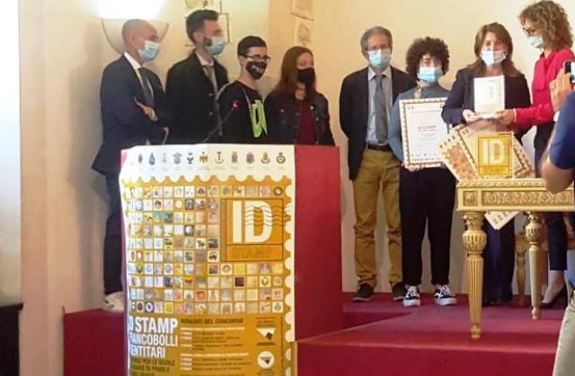 Liceale caltagironese Elisa Branciforte, seconda al Concorso "Id Stamp - Francobolli identitari"